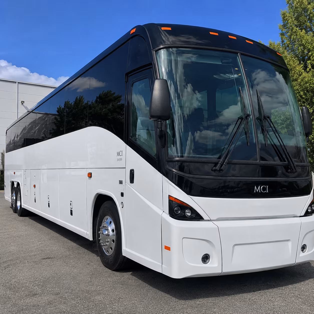 bus rental options for rochester hills trips