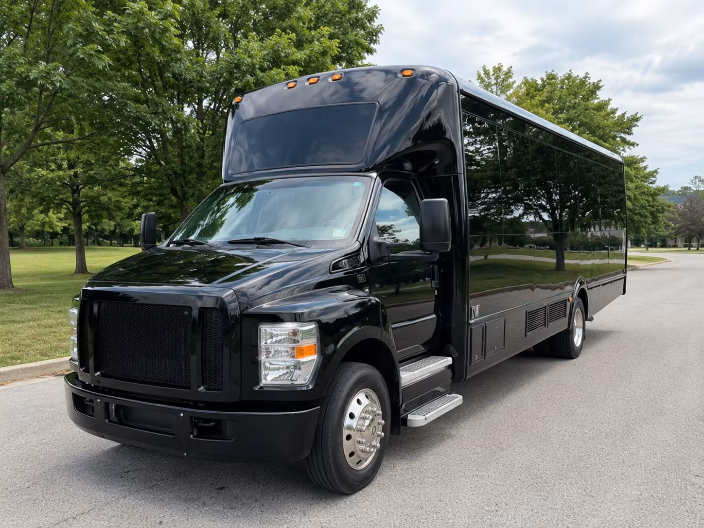 compare rochester hills bus rentals from a network of companies in minutes