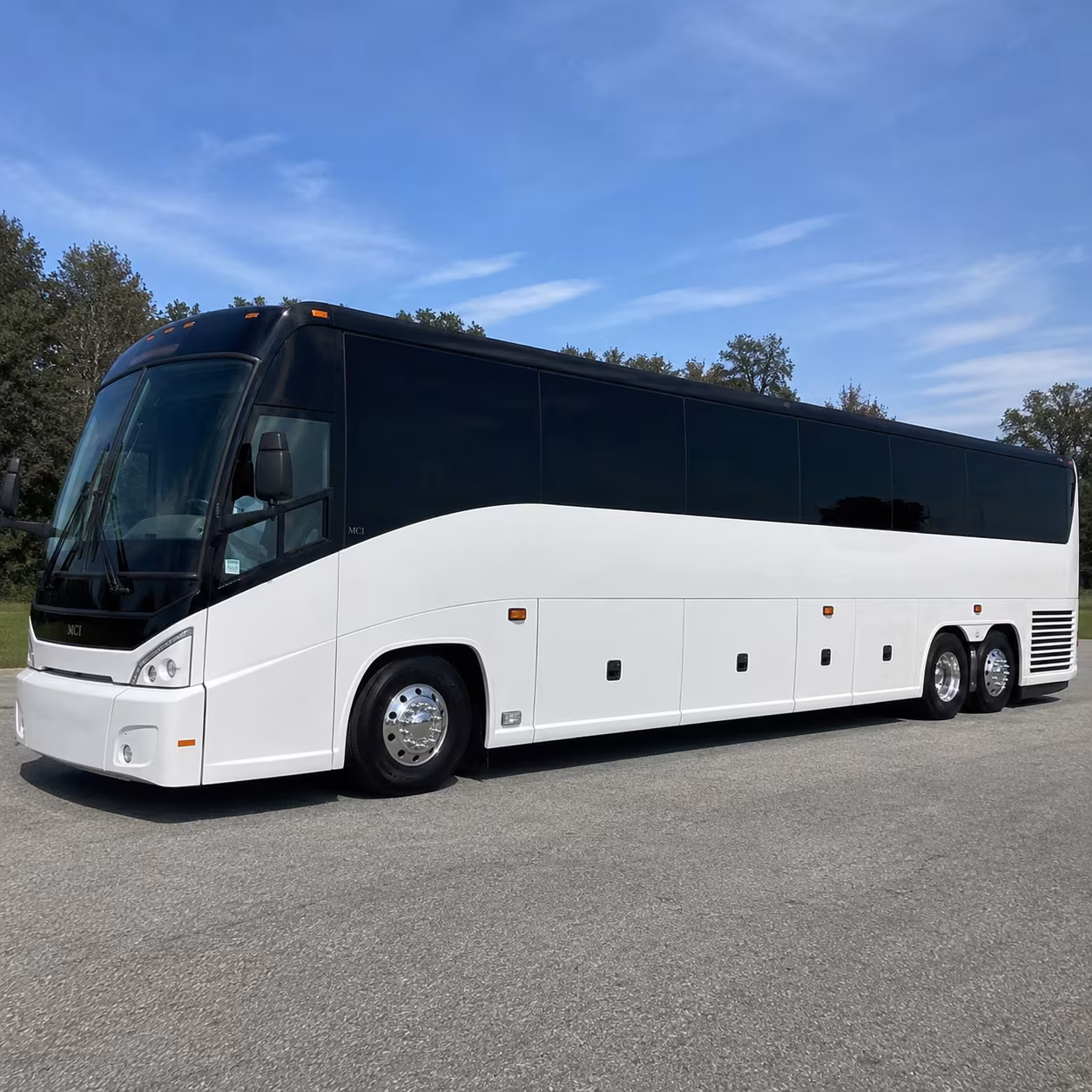 rochester hills bus rentals for zoo and animal science field trips