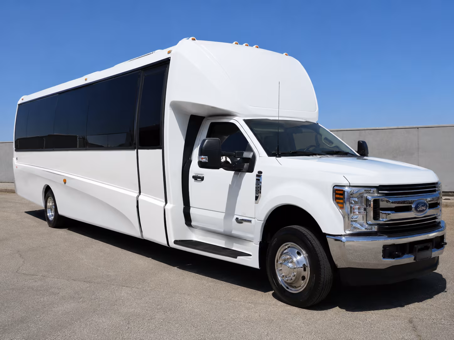 rochester hills wedding bus rentals and shuttle services