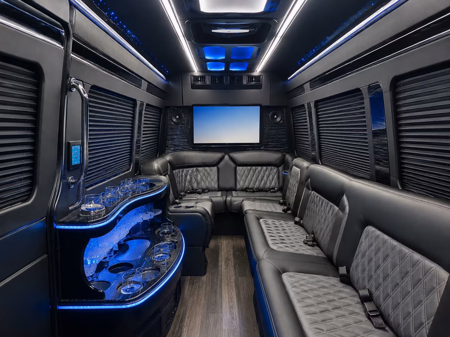 shuttle buses for detroit music festival weekends and multi day events
